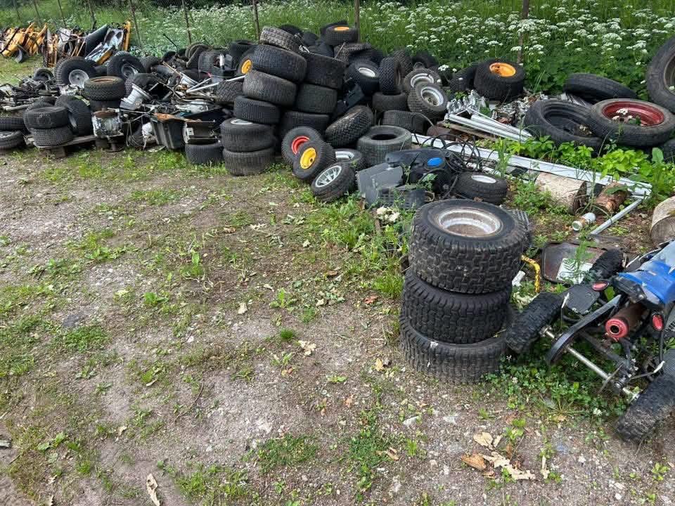 Padangos ir ratai sodo traktoriukams